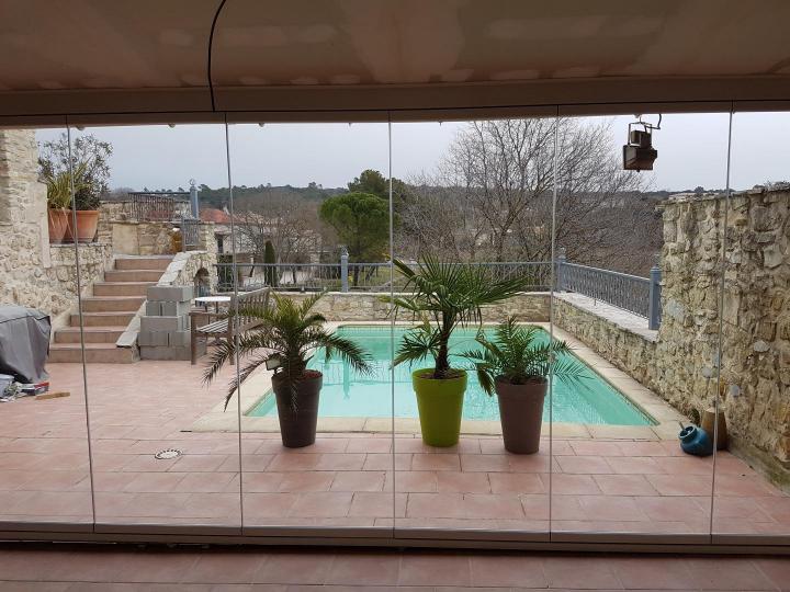pose de porte d'entrée Nîmes