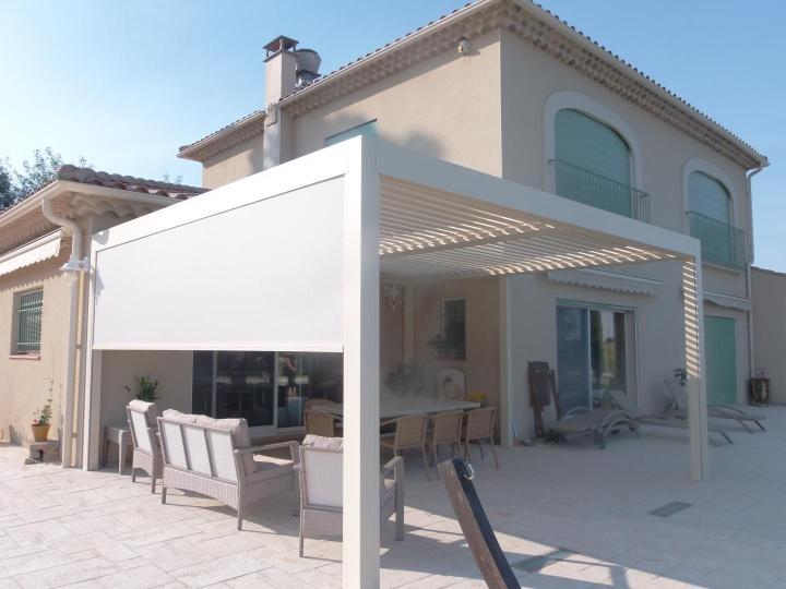 Installation pergola bioclimatique Nîmes