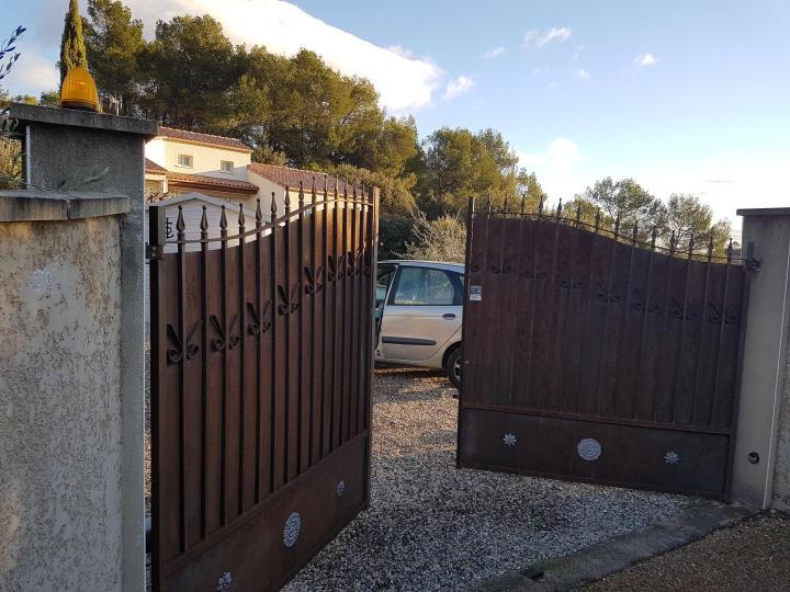 Menuiseries bois Nîmes