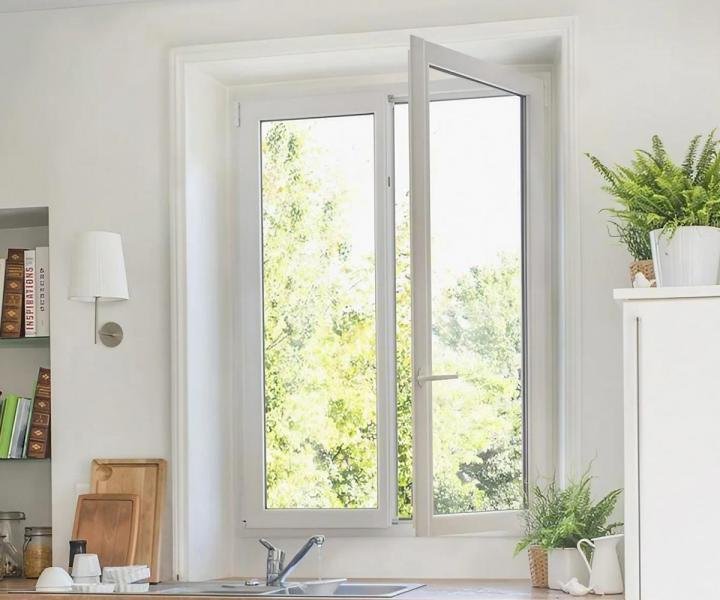 Pour vous procurer des menuiseries en PVC fiables, venez dans notre magasin. 